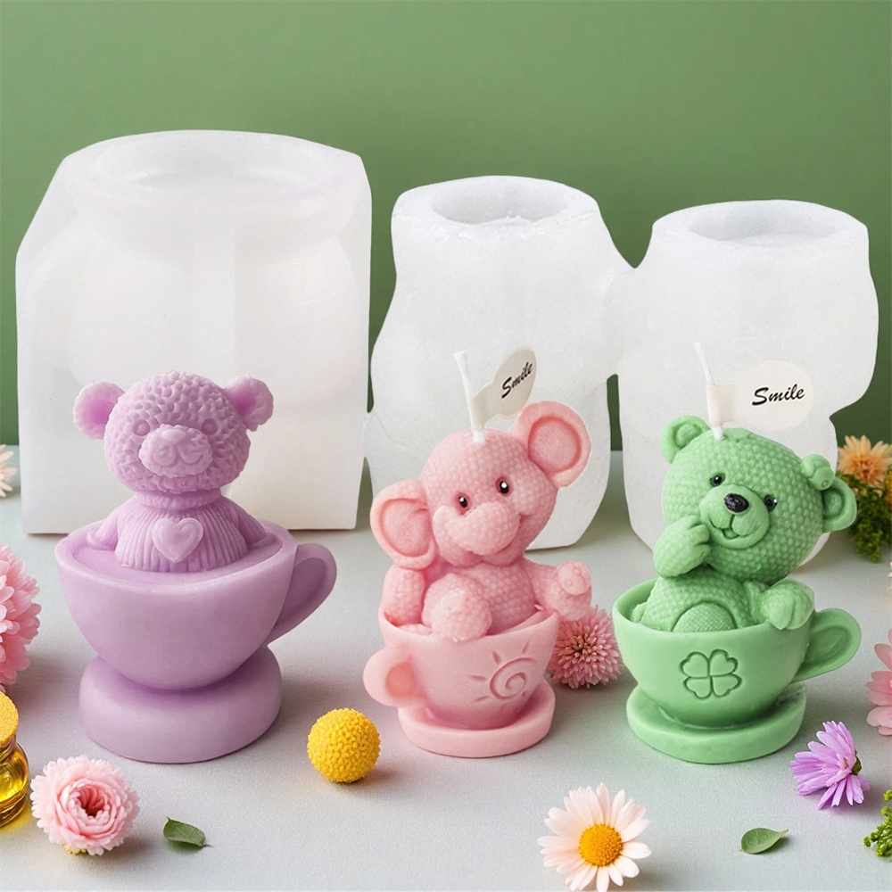 Ceramic Candle Vessel - دمية دب في كوب قالب من