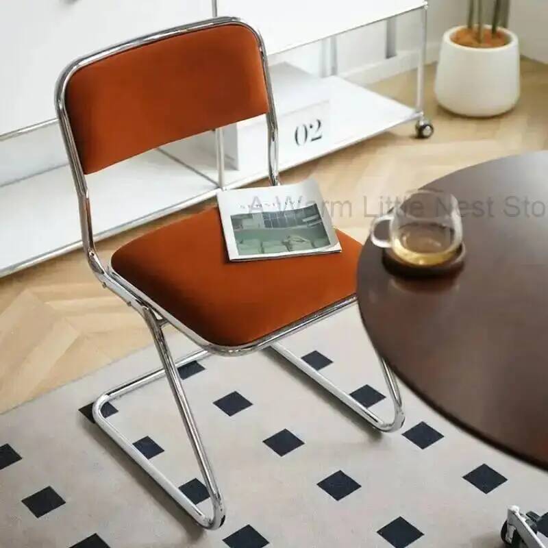 كراسي طعام بتصميم نورديك مميز، - مراجعة Interior Design Of Cafe وسعره