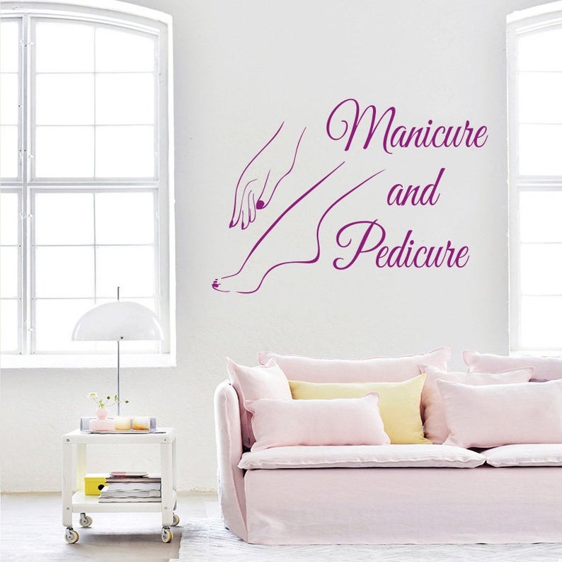 صالون تجميل مانيكير باديكير صا - مراجعة Interior Design Studio وسعره