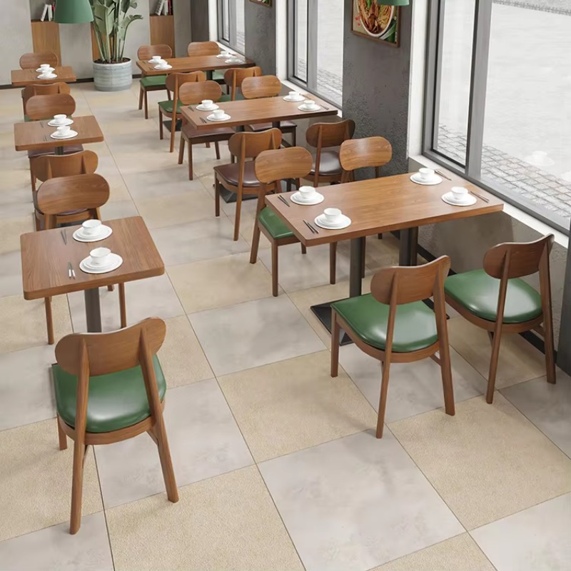 طاولات وكراسي داخلية بتصميم جد - مراجعة Interior Design Of Cafe وسعره